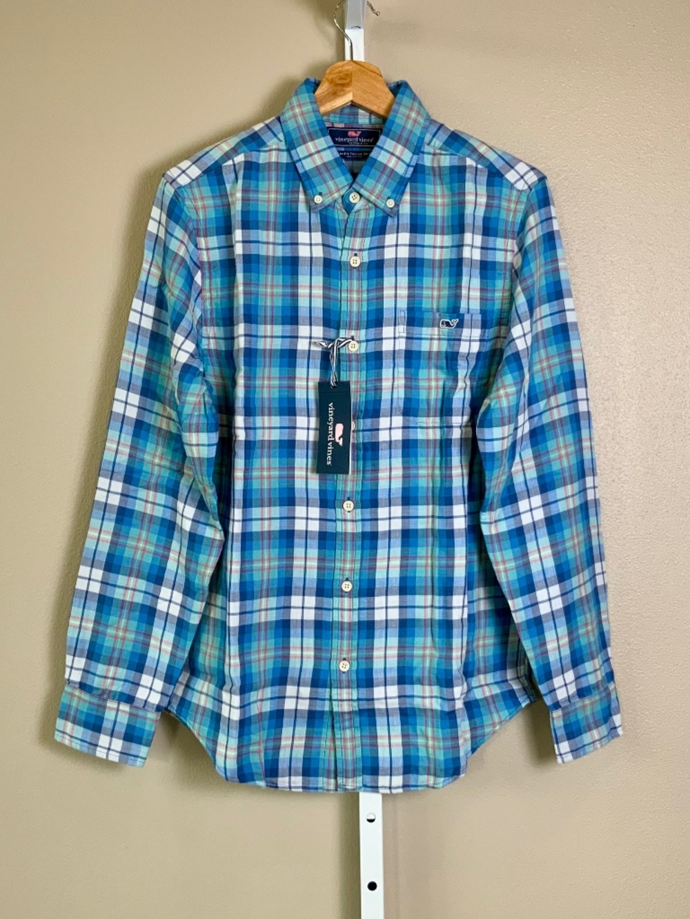 Vineyard Vines East Marsh Plaid Slim Fit Tucker Button Down Oxford Shirt